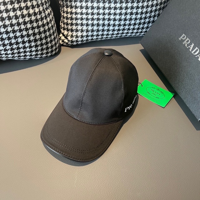 프라다 PRADA 남여공용 볼캡 모자 PR0134