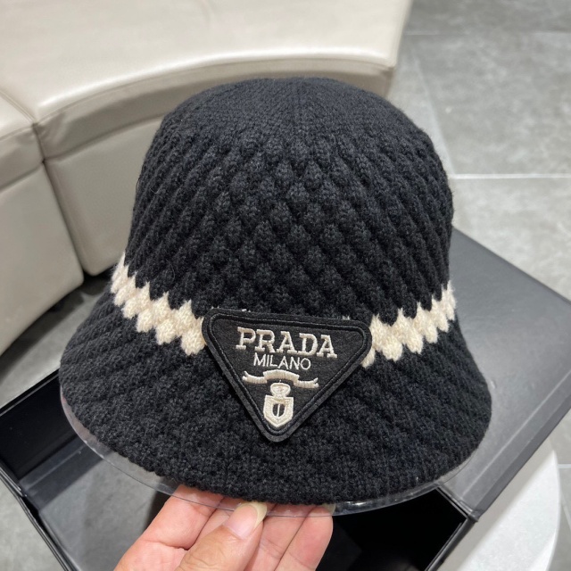 프라다 PRADA 여성 버킷햇 모자 PR0141