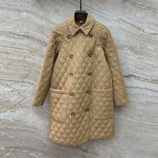 버버리 BURBERRY 여성 경량 패딩 BBR3877