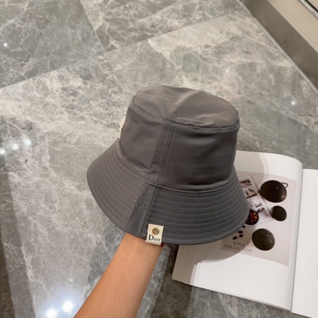 디올 DIOR 여성 벙거지 양면 모자 DR268