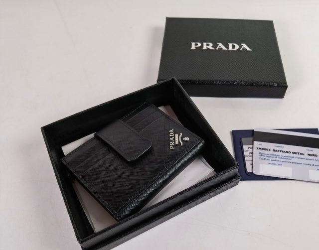 프라다 PRADA 남성 반지갑 2MC063 PD0507