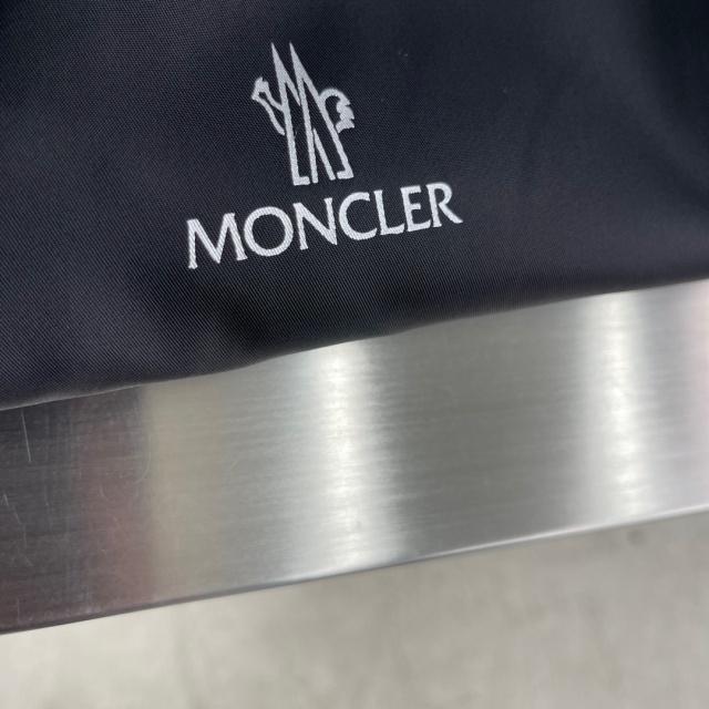몽클레어 Moncler 남성 자켓 M03076