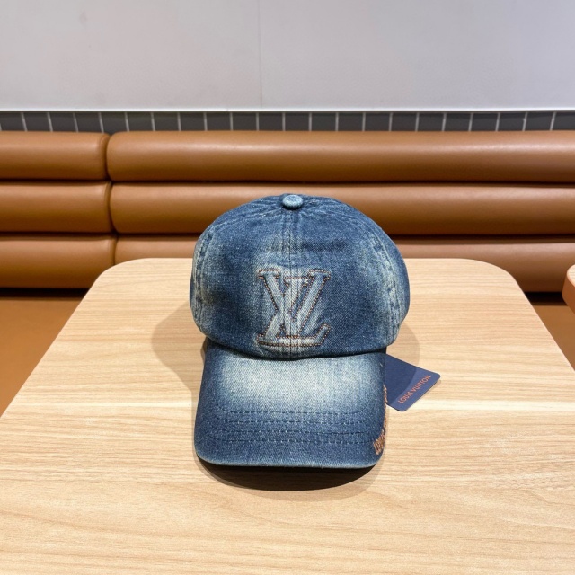 루이비통 LV 남여공용 볼캡 모자 LV180