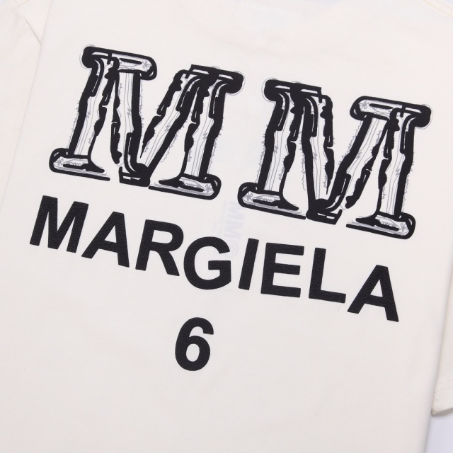 메종 마르지엘라 Maison Margiela 남성 라운드 반팔 MG153