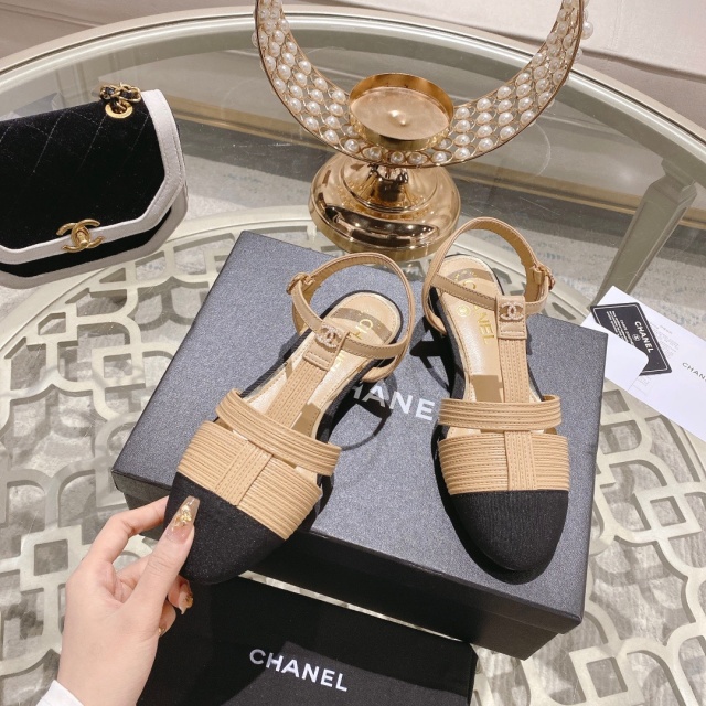 샤넬 CHANEL 여성 샌들 C01483