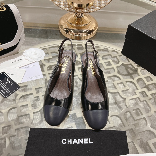 샤넬 CHANEL 여성 샌들 C01487