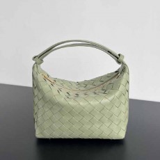 보테가 BOTTEGA VENETA 여성 캔디 월리스 토트백  BO0928