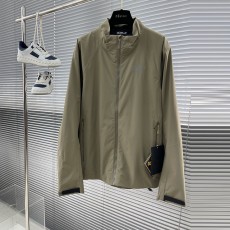 아크테릭스 ARCTERYX 남성 바람막이 자켓 AT093