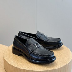 페레가모 FERRAGAMO 남성 로퍼 FM08734