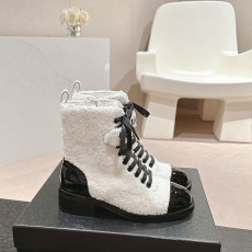 샤넬 CHANEL 여성 앵클 부츠 C01607