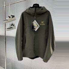 아크테릭스 ARCTERYX 남성 자켓 AT117