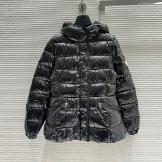 몽클레어 Moncler 여성 경량 패딩 M03331