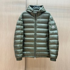 몽클레어 Moncler 남성 패딩 M03370