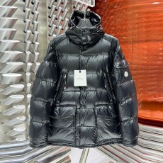 몽클레어 Moncler 남성 패딩 M03390