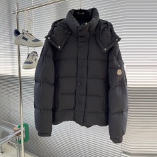 몽클레어 Moncler 남성 패딩 M03406