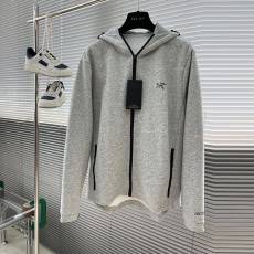 아크테릭스 ARCTERYX 남성 후드 집업 AT137