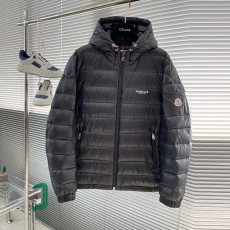 몽클레어 Moncler 남성 패딩 M03473