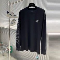 아크테릭스 ARCTERYX 남성 라운드 티셔츠 AT156