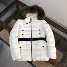 몽클레어 Moncler 여성 패딩 M03531