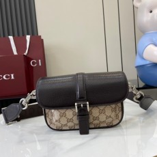 구찌 GUCCI 남성 GG 크로스 795213 GU1263