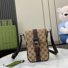 구찌 GUCCI 남성 GG 미니 숄더백 ‎802099 GU1268