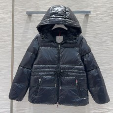 몽클레어 Moncler 여성 패딩 M03586