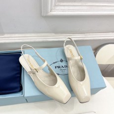 프라다 PRADA 여성 뮬 PR256