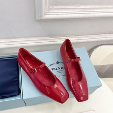 프라다 PRADA 여성 플랫 PR257