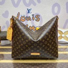 루이비통 LV 배가본드 호보백 M14018