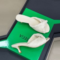 보테가 BOTTEGA VENETA 여성 슬리퍼 BV16339