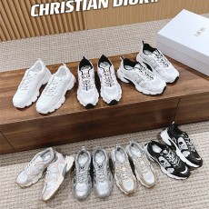 디올 DIOR 여성 크로노 스니커즈 D17844