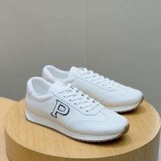 프라다 PRADA 남성 스니커즈 PR267