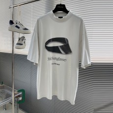 발렌시아가 Balenciaga 남성 라운드 반팔 BG1763