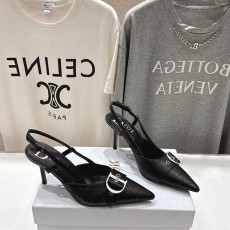 디올 DIOR 여성 슬링백 D17851