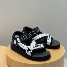 아미리 AMIRI 남성 샌들 AM0031
