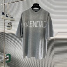 발렌시아가 Balenciaga 남성 라운드 티셔츠 BG1772