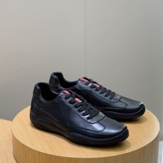 프라다 PRADA 남성 스니커즈 PR270