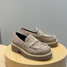 보테가 BOTTEGA VENETA 남성 해드독 로퍼 BV16344