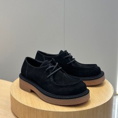 보테가 BOTTEGA VENETA 남성 해드독 로퍼 BV16345