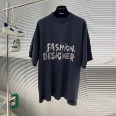 발렌시아가 Balenciaga 남성 라운드 반팔 BG1777