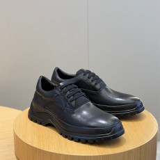 페레가모 FERRAGAMO 남성 스웨이드 로퍼 FM08756