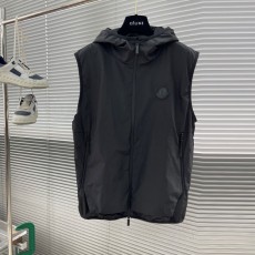 몽클레어 Moncler 남성 조끼 M03681