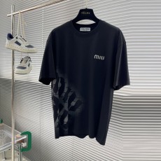 미우미우 MIUMIU 남성 라운드 반팔 MU0343