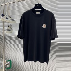 몽클레어 Moncler 남성 라운드 반팔 M03682