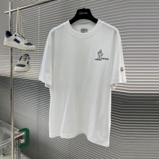 몽클레어 Moncler 남성 라운드 반팔 M03684