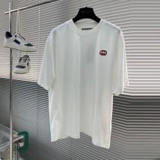 구찌 GUCCI 남성 라운드 반팔 GU6444