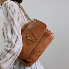 입생로랑 YSL 여성 니키 숄더백 712520 YS0185