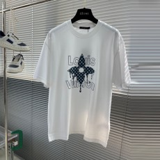 루이비통 LV 남성 라운드 반팔 LV8370
