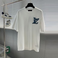 루이비통 LV 남성 라운드 반팔 LV8417