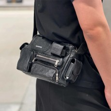 발렌시아가 Balenciaga 남여공용 카메라백 BC0542